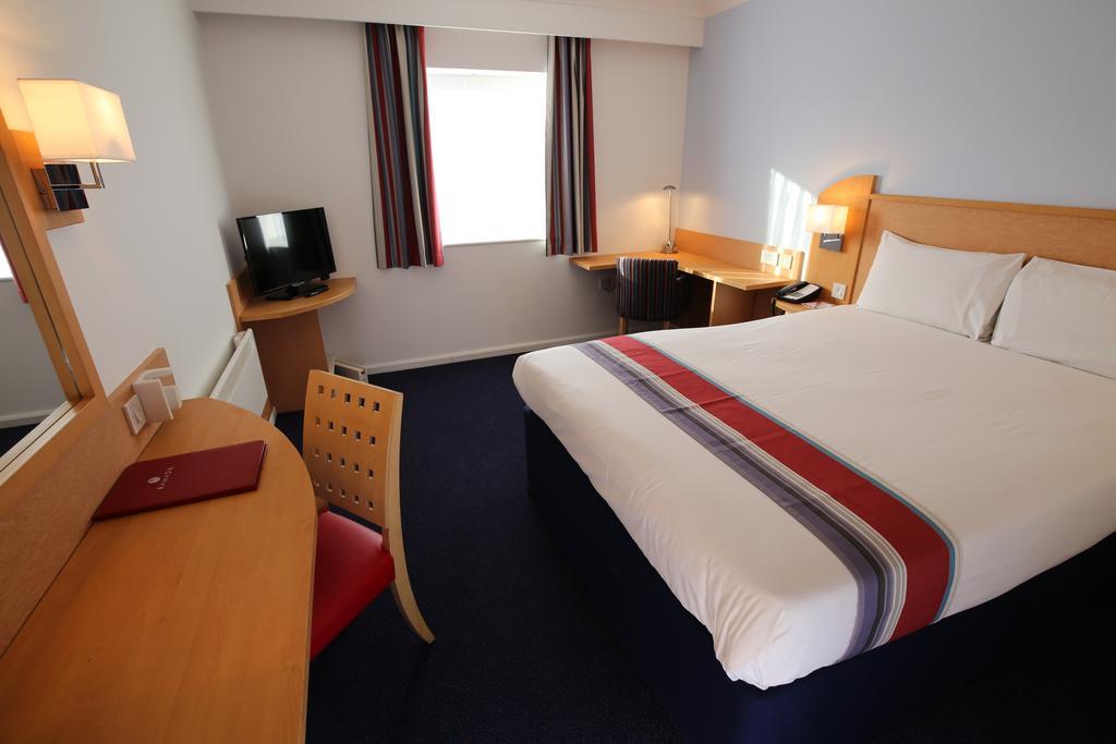 Ramada Wakefield Ξενοδοχείο Εξωτερικό φωτογραφία