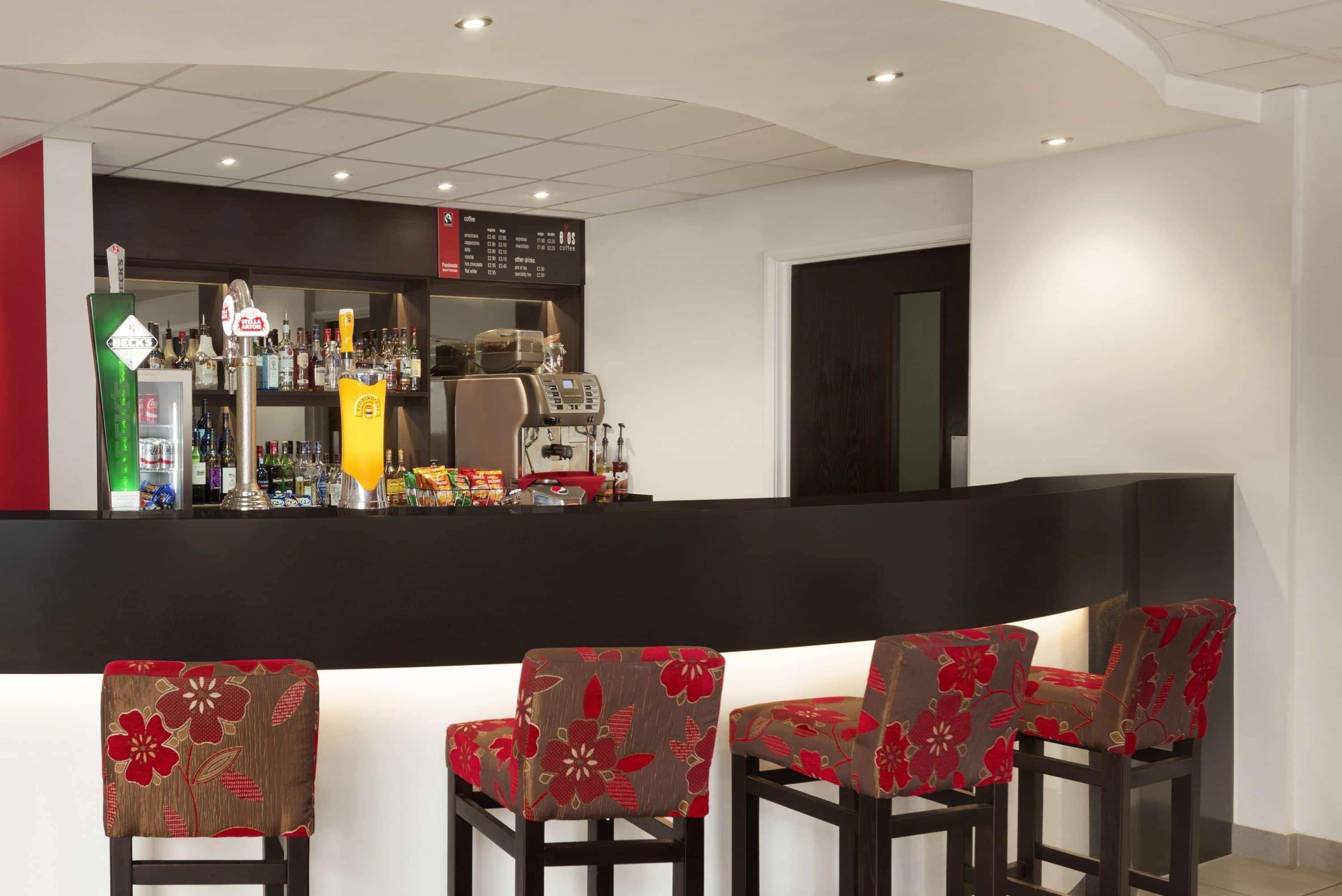 Ramada Wakefield Ξενοδοχείο Εξωτερικό φωτογραφία