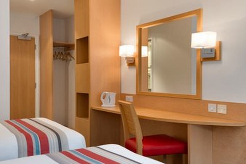 Ramada Wakefield Ξενοδοχείο Εξωτερικό φωτογραφία